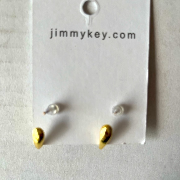 New Jimmy Key designed small earrings . - Picture 3 of 5